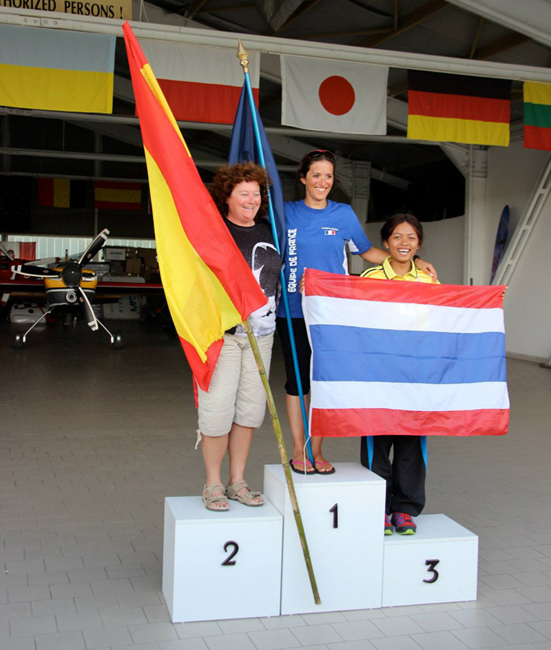 karen skinner plata mundial paramotor 2014