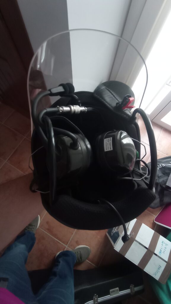 Casco de Paramotor Horus con comunicación